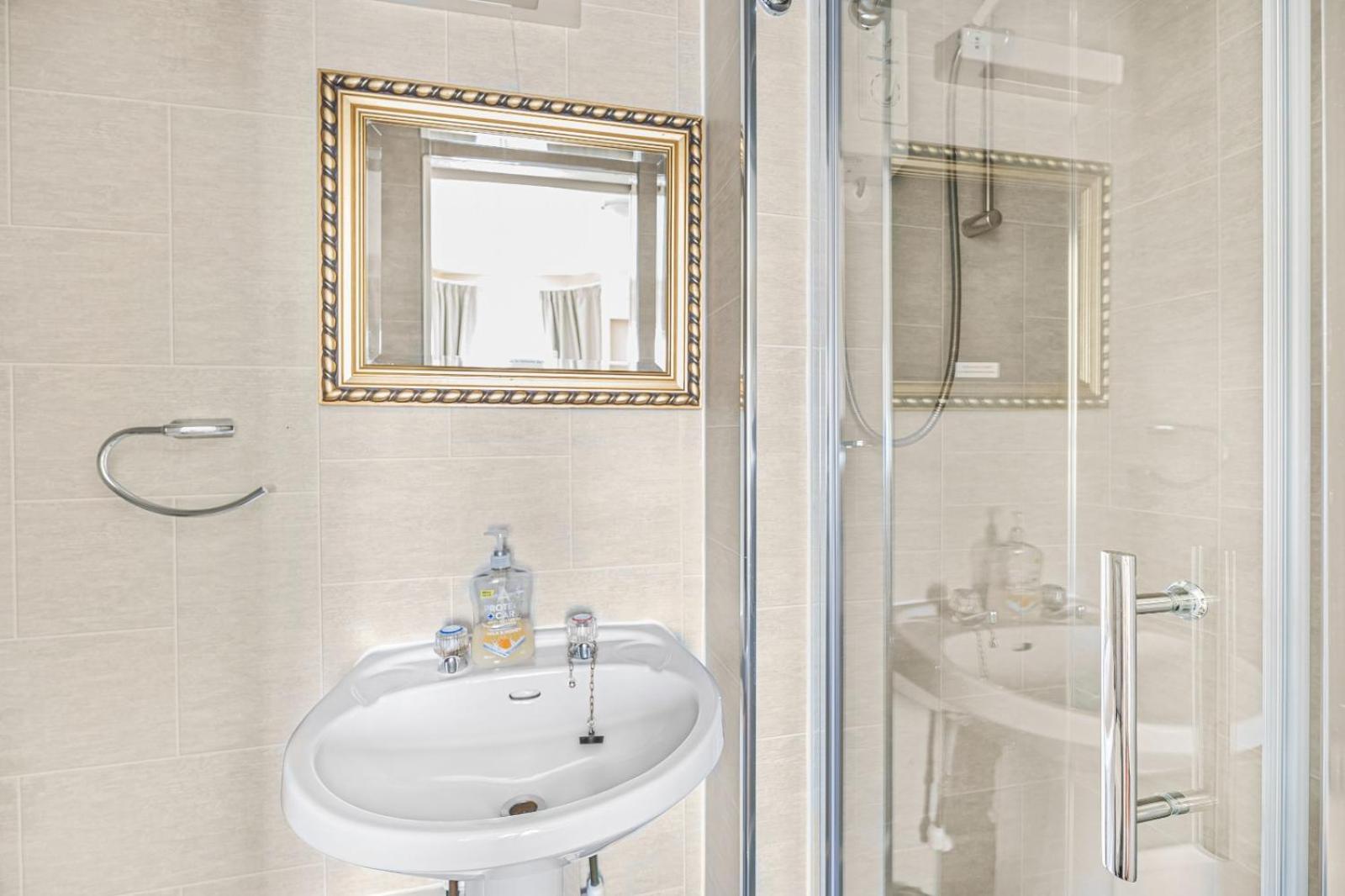 Summerlands Guest House توركواي المظهر الخارجي الصورة