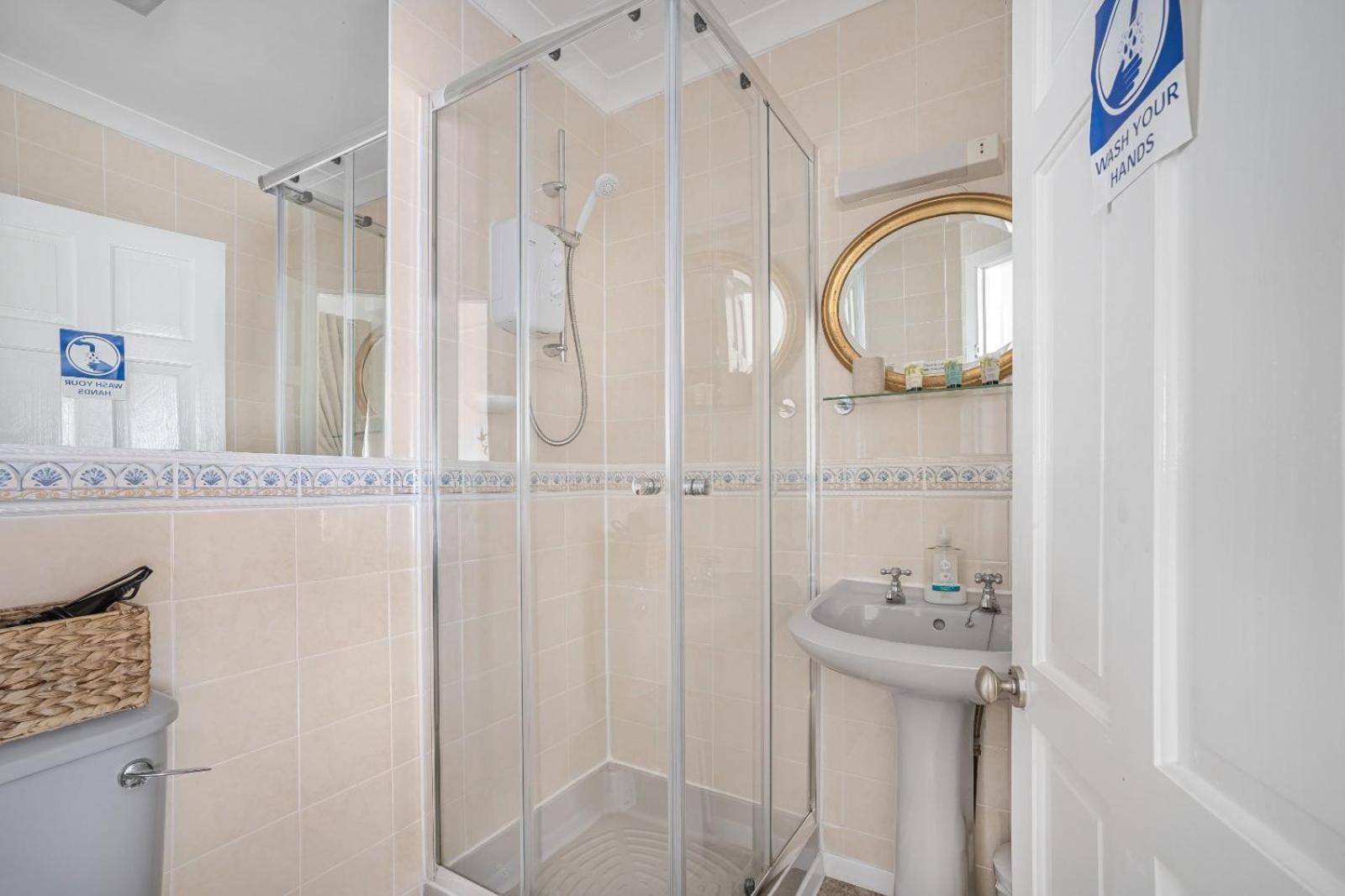 Summerlands Guest House توركواي المظهر الخارجي الصورة